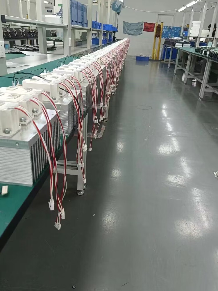电力调整器出现问题，我们该若何查抄呢？